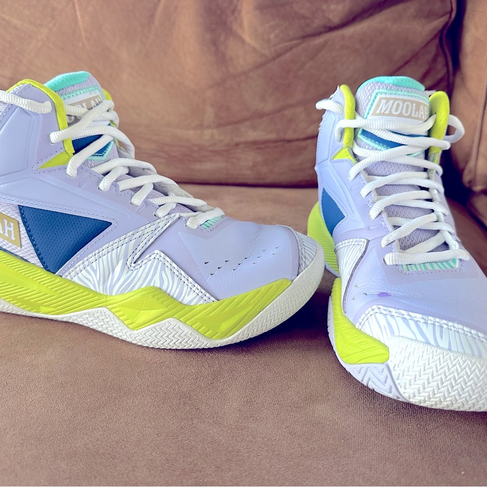 Junior girls size 4.5 basket ball high tops.
